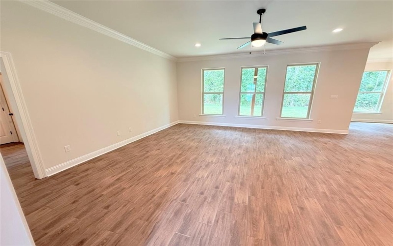 187 Lessie Drive, Stonewall, LA 71078, 4 Habitaciones Habitaciones , ,3 BañosBaños,Residential,En Venta,187 Lessie Drive,20908352