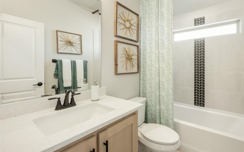 364 Aurora Hills Trail, Burleson, TX 76028, 5 Habitaciones Habitaciones , ,5 BañosBaños,Residential,En Venta,364 Aurora Hills Trail,20908395