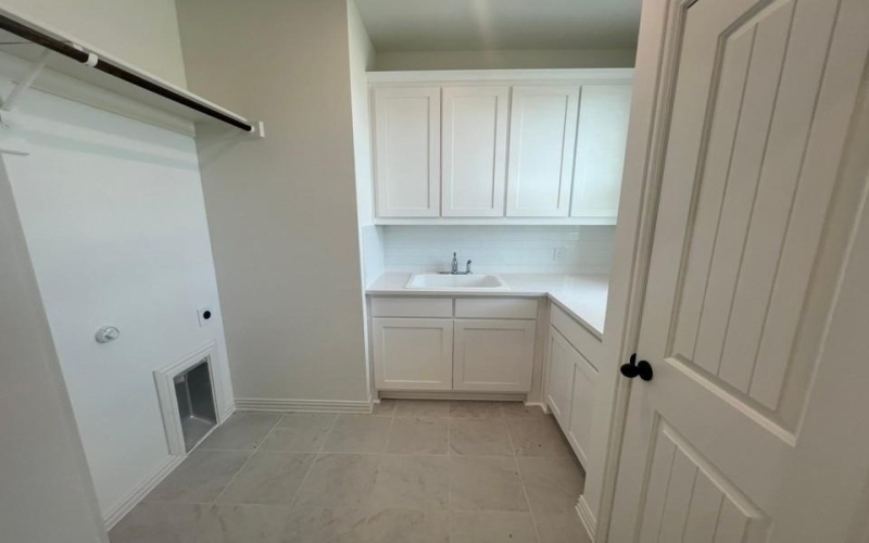 2454 Blackjack Oak Road, Oak Ridge, TX 75161, 3 Bedrooms Bedrooms, ,2 BathroomsBathrooms,Residential,For Sale,2454 Blackjack Oak Road,20908476