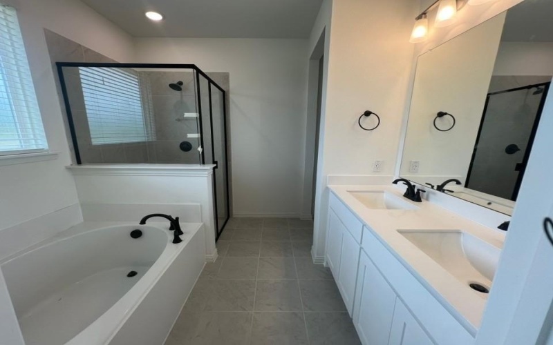2454 Blackjack Oak Road, Oak Ridge, TX 75161, 3 Bedrooms Bedrooms, ,2 BathroomsBathrooms,Residential,For Sale,2454 Blackjack Oak Road,20908476