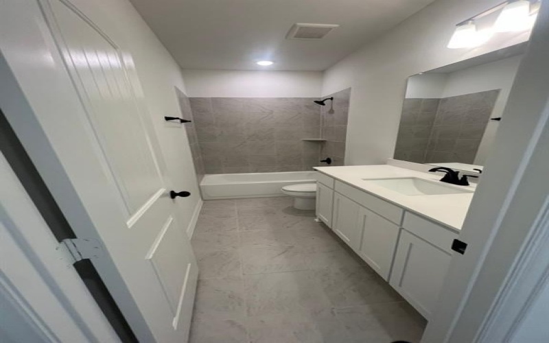 2454 Blackjack Oak Road, Oak Ridge, TX 75161, 3 Bedrooms Bedrooms, ,2 BathroomsBathrooms,Residential,For Sale,2454 Blackjack Oak Road,20908476