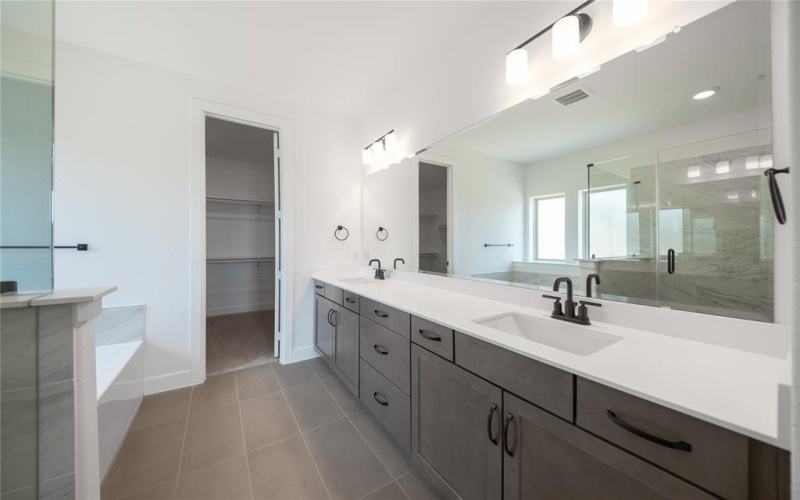 2719 Triumph Court, Heath, TX 75032, 5 Habitaciones Habitaciones , ,5 BañosBaños,Residential,En Venta,2719 Triumph Court,0,20906011
