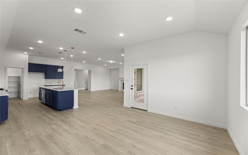 1302 Parkdale Street, Forney, TX 75126, 5 Bedrooms Bedrooms, ,5 BathroomsBathrooms,Residential,For Sale,1302 Parkdale Street,20906166