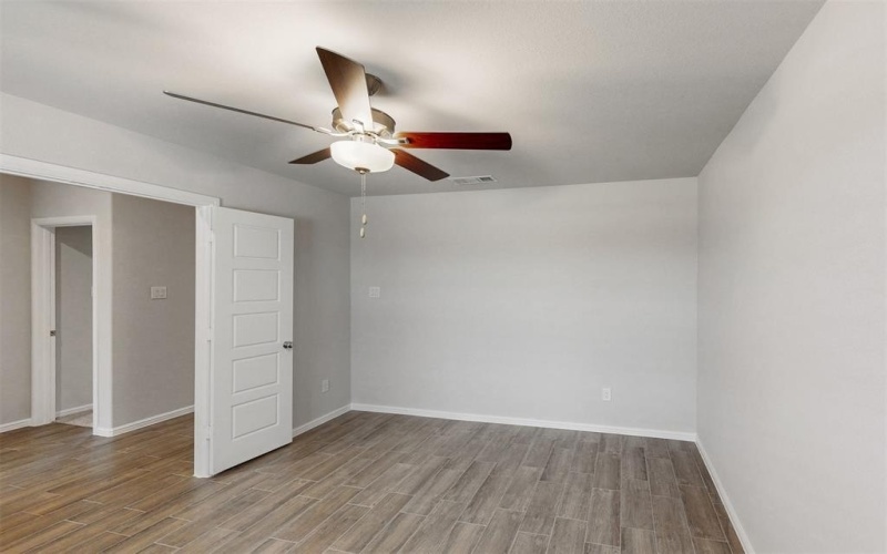 116 Northampton Drive, Justin, TX 76247, 4 Bedrooms Bedrooms, ,3 BathroomsBathrooms,Residential,For Sale,116 Northampton Drive,20904582