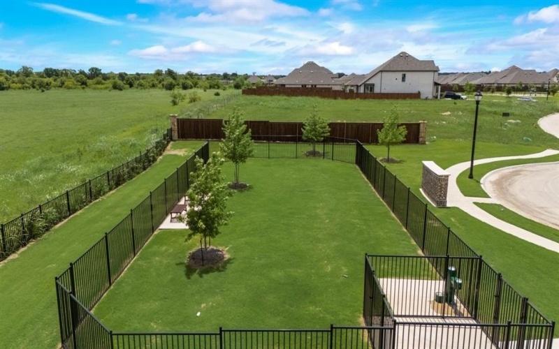 1304 Stockton Trail, Red Oak, TX 75154, 4 Bedrooms Bedrooms, ,3 BathroomsBathrooms,Residential,For Sale,1304 Stockton Trail,20904617