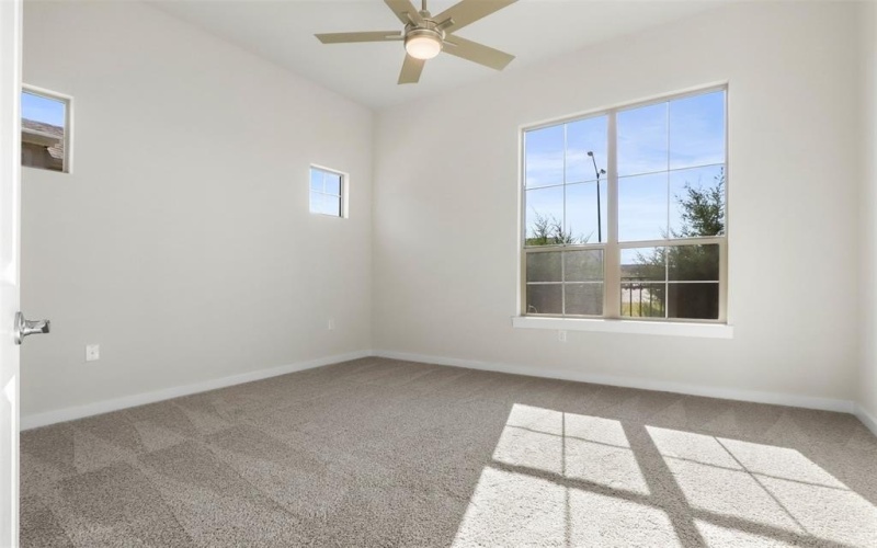 2621 St Helena Lane, Grand Prairie, TX 75054, 2 Habitaciones Habitaciones , ,2 BañosBaños,Residential,En Venta,2621 St Helena Lane,0,20906633