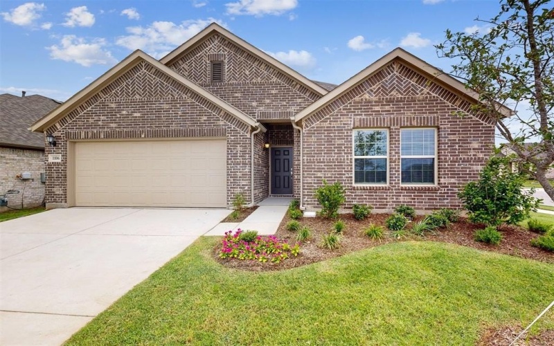 1106 Linwood Drive, Justin, TX 76247, 4 Habitaciones Habitaciones , ,2 BañosBaños,Residential,En Venta,1106 Linwood Drive,20904812