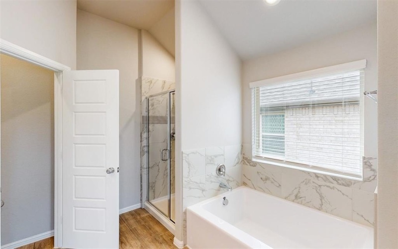 1106 Linwood Drive, Justin, TX 76247, 4 Habitaciones Habitaciones , ,2 BañosBaños,Residential,En Venta,1106 Linwood Drive,20904812