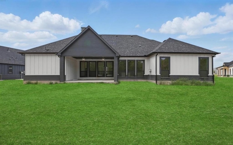 179 Norman Drive, Canton, TX 75103, 4 Bedrooms Bedrooms, ,3 BathroomsBathrooms,Residential,For Sale,179 Norman Drive,20904841
