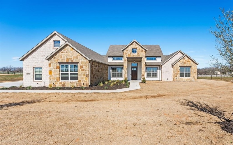 56 Dove Landing Road, Valley View, TX 76272, 4 Bedrooms Bedrooms, ,2 BathroomsBathrooms,Residential,For Sale,56 Dove Landing Road,20906943