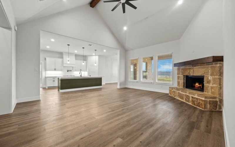 56 Dove Landing Road, Valley View, TX 76272, 4 Bedrooms Bedrooms, ,2 BathroomsBathrooms,Residential,For Sale,56 Dove Landing Road,20906943