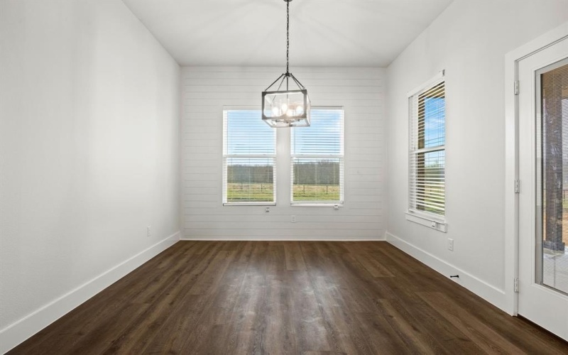 56 Dove Landing Road, Valley View, TX 76272, 4 Bedrooms Bedrooms, ,2 BathroomsBathrooms,Residential,For Sale,56 Dove Landing Road,20906943