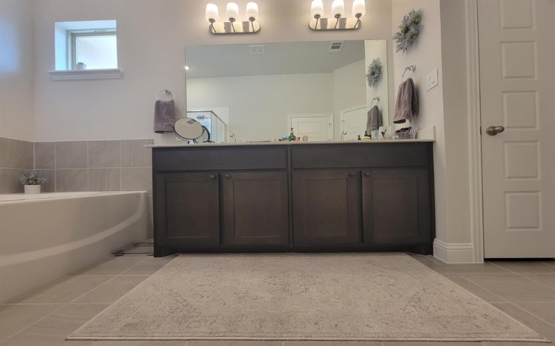 509 Pebble Circle, Azle, TX 76020, 4 Bedrooms Bedrooms, ,2 BathroomsBathrooms,Residential,For Sale,509 Pebble Circle,20907092