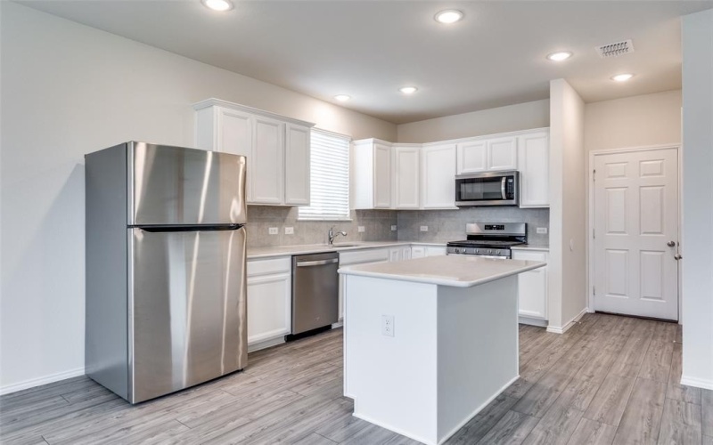 1145 Timberhurst Trail, Fort Worth, TX 76131, 3 Habitaciones Habitaciones , ,2 BañosBaños,Residential,En Venta,1145 Timberhurst Trail,20907207