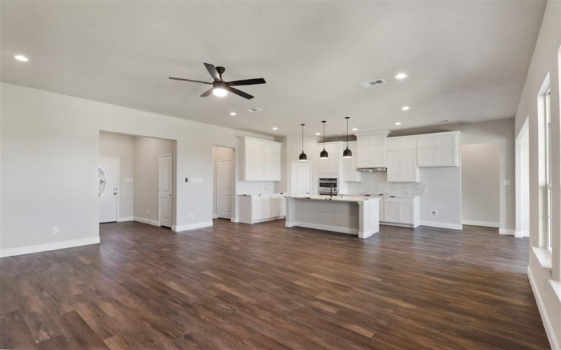 397 Private Road 7413, Wills Point, TX 75169, 5 Bedrooms Bedrooms, ,3 BathroomsBathrooms,Residential,For Sale,397 Private Road 7413,20905326