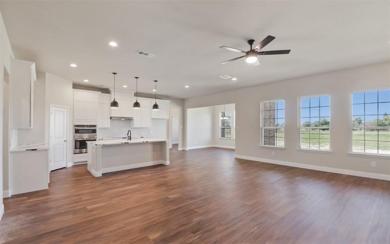 397 Private Road 7413, Wills Point, TX 75169, 5 Bedrooms Bedrooms, ,3 BathroomsBathrooms,Residential,For Sale,397 Private Road 7413,20905326