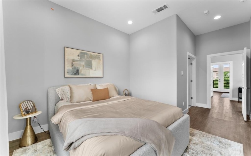 115 Merritt Street #304, Fort Worth, TX 76114, 2 Bedrooms Bedrooms, ,2 BathroomsBathrooms,Residential,For Sale,115 Merritt Street,20907582