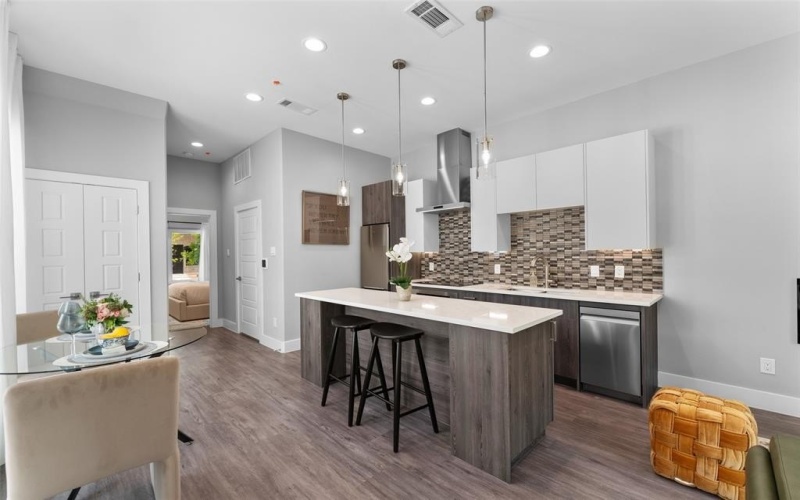 115 Merritt Street #304, Fort Worth, TX 76114, 2 Bedrooms Bedrooms, ,2 BathroomsBathrooms,Residential,For Sale,115 Merritt Street,20907582