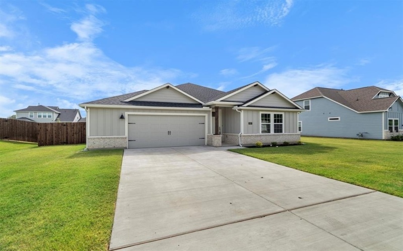 623 Kyle Drive, Tioga, TX 76271, 4 Bedrooms Bedrooms, ,2 BathroomsBathrooms,Residential,For Sale,623 Kyle Drive,20905602