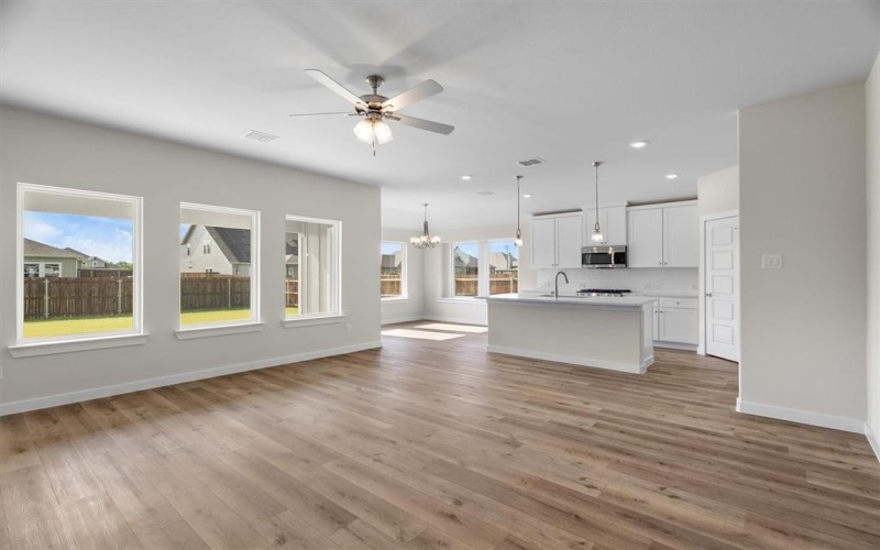 623 Kyle Drive, Tioga, TX 76271, 4 Bedrooms Bedrooms, ,2 BathroomsBathrooms,Residential,For Sale,623 Kyle Drive,20905602