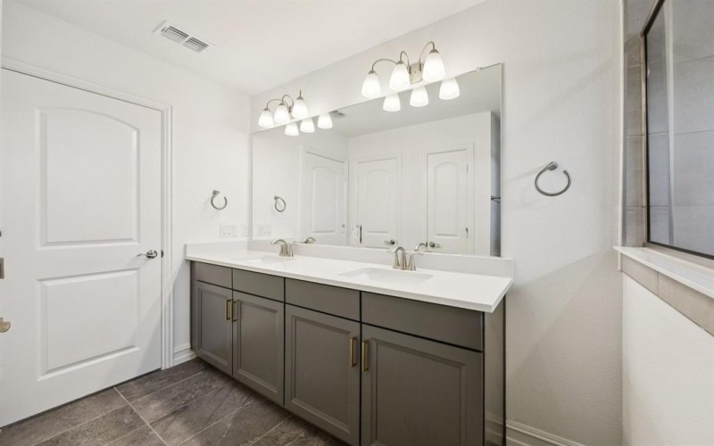 220 Kistler Drive, Little Elm, TX 76227, 3 Bedrooms Bedrooms, ,2 BathroomsBathrooms,Residential,For Sale,220 Kistler Drive,0,20907843