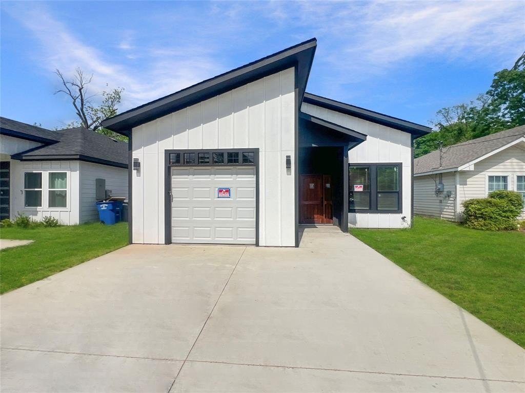4006 Coolidge Street, Dallas, TX 75215, 4 Bedrooms Bedrooms, ,3 BathroomsBathrooms,Residential,For Sale,4006 Coolidge Street,20907945