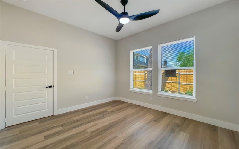 4006 Coolidge Street, Dallas, TX 75215, 4 Bedrooms Bedrooms, ,3 BathroomsBathrooms,Residential,For Sale,4006 Coolidge Street,20907945