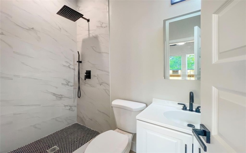 4006 Coolidge Street, Dallas, TX 75215, 4 Bedrooms Bedrooms, ,3 BathroomsBathrooms,Residential,For Sale,4006 Coolidge Street,20907945