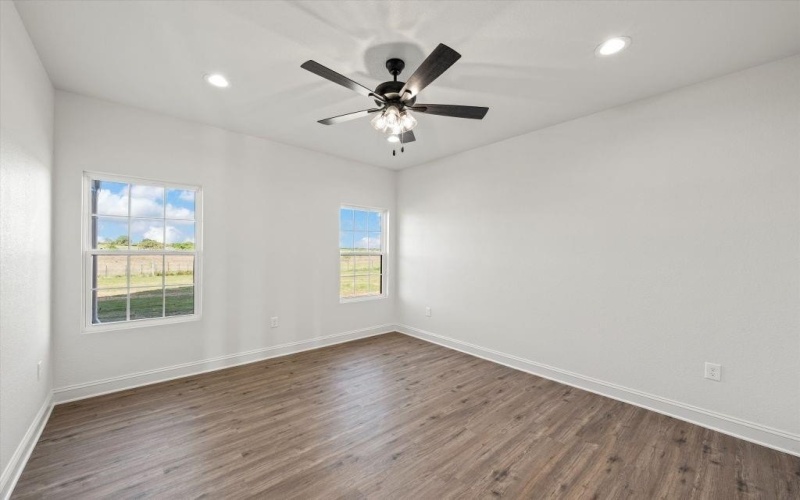 926 HCR 2124 Loop, Whitney, TX 76692, 4 Bedrooms Bedrooms, ,2 BathroomsBathrooms,Residential,For Sale,926 HCR 2124 Loop,20905907