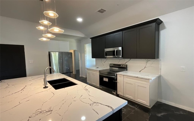 818 Road 5607, Cleveland, TX 77327, 4 Habitaciones Habitaciones , ,2 BañosBaños,Residential,En Venta,818 Road 5607,0,20908613
