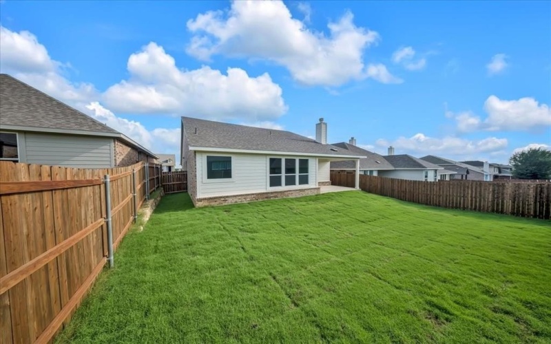 3519 Columbus Street, Gainesville, TX 76240, 4 Habitaciones Habitaciones , ,2 BañosBaños,Residential,En Venta,3519 Columbus Street,20908830