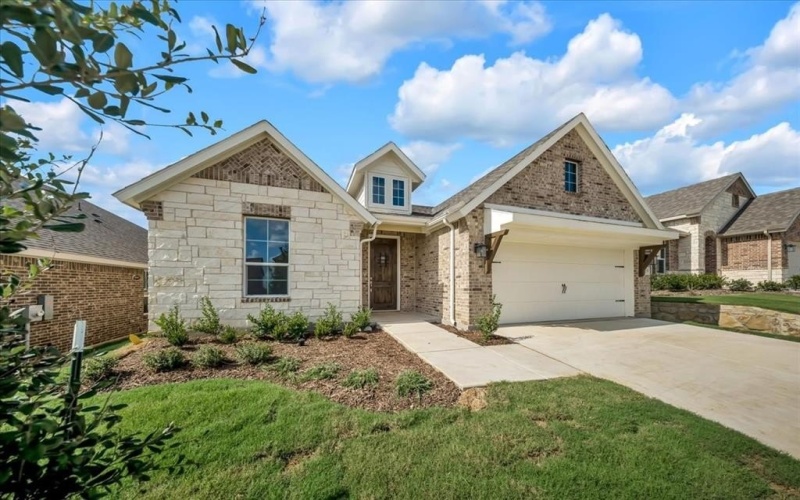 3519 Columbus Street, Gainesville, TX 76240, 4 Habitaciones Habitaciones , ,2 BañosBaños,Residential,En Venta,3519 Columbus Street,20908830