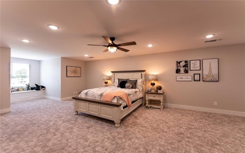 1030 Cannon Place, Paris, TX 75462, 4 Habitaciones Habitaciones , ,3 BañosBaños,Residential,En Venta,1030 Cannon Place,0,20908886