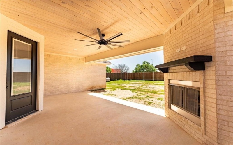 1030 Cannon Place, Paris, TX 75462, 4 Habitaciones Habitaciones , ,3 BañosBaños,Residential,En Venta,1030 Cannon Place,0,20908886