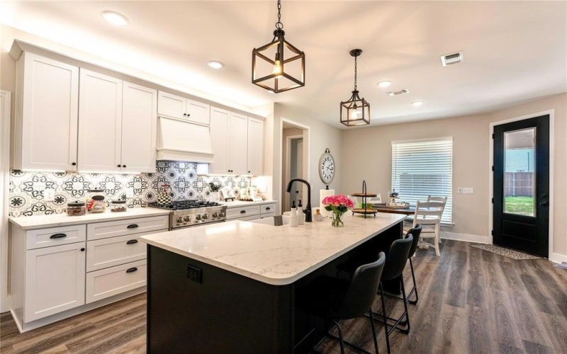 1030 Cannon Place, Paris, TX 75462, 4 Habitaciones Habitaciones , ,3 BañosBaños,Residential,En Venta,1030 Cannon Place,0,20908886