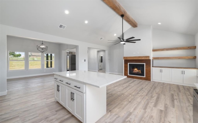 1005 Don Eve Court, Azle, TX 76020, 4 Bedrooms Bedrooms, ,2 BathroomsBathrooms,Residential,For Sale,1005 Don Eve Court,20909162