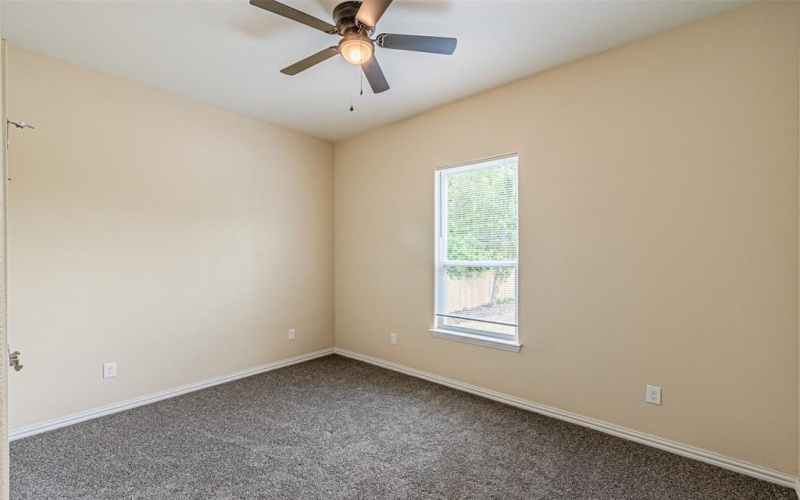 2914 Wilhurt Avenue, Dallas, TX 75216, 3 Habitaciones Habitaciones , ,2 BañosBaños,Residential,En Venta,2914 Wilhurt Avenue,20910358