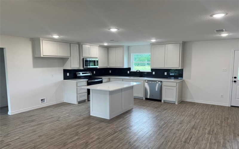 2022 Corriente Court, Springtown, TX 76082, 3 Habitaciones Habitaciones , ,2 BañosBaños,Residential,En Venta,2022 Corriente Court,20910547