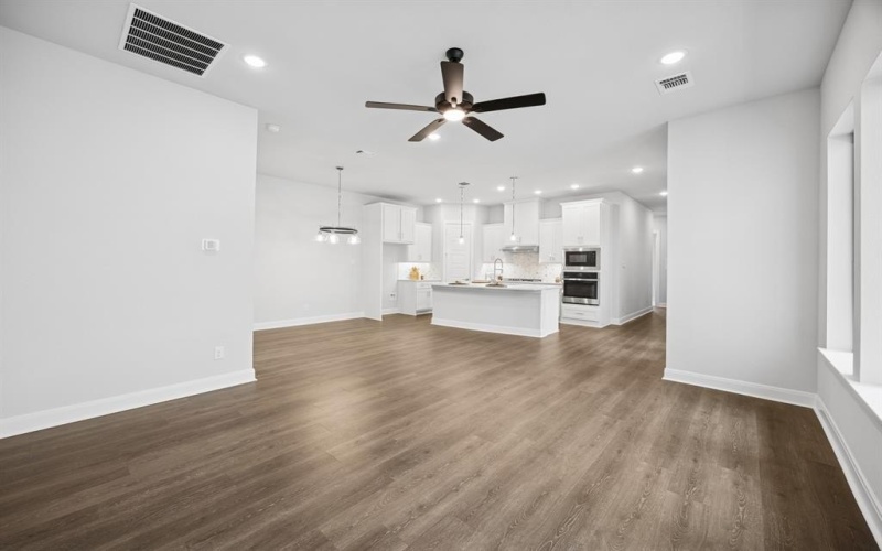 1634 Roundup Way, Argyle, TX 76226, 3 Habitaciones Habitaciones , ,2 BañosBaños,Residential,En Venta,1634 Roundup Way,0,20910750