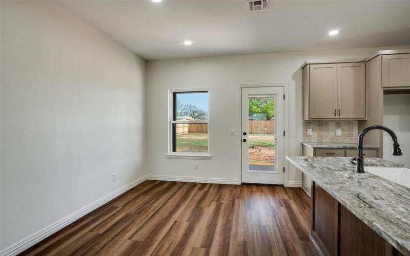 4693 Sisk Road, Wichita Falls, TX 76310, 3 Bedrooms Bedrooms, ,2 BathroomsBathrooms,Residential,For Sale,4693 Sisk Road,20910757