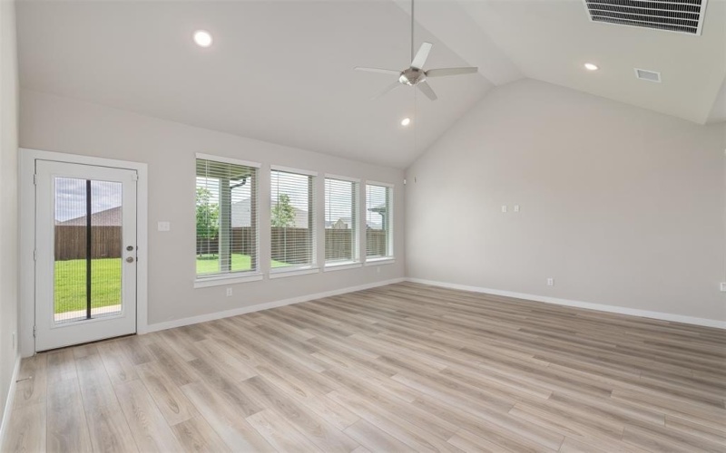 2645 Wappo Way, Fort Worth, TX 76179, 4 Bedrooms Bedrooms, ,3 BathroomsBathrooms,Residential,For Sale,2645 Wappo Way,20910786