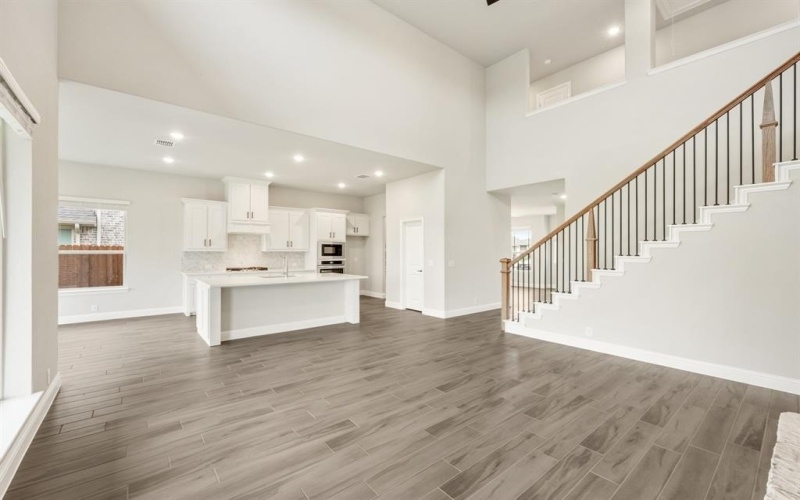 2708 Creekhollow Court, Denton, TX 76226, 5 Bedrooms Bedrooms, ,5 BathroomsBathrooms,Residential,For Sale,2708 Creekhollow Court,20910843