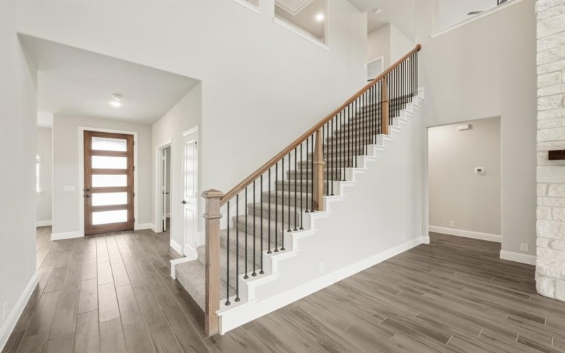 2708 Creekhollow Court, Denton, TX 76226, 5 Bedrooms Bedrooms, ,5 BathroomsBathrooms,Residential,For Sale,2708 Creekhollow Court,20910843