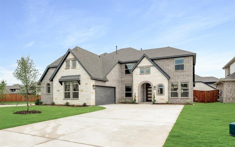 2708 Creekhollow Court, Denton, TX 76226, 5 Bedrooms Bedrooms, ,5 BathroomsBathrooms,Residential,For Sale,2708 Creekhollow Court,20910843