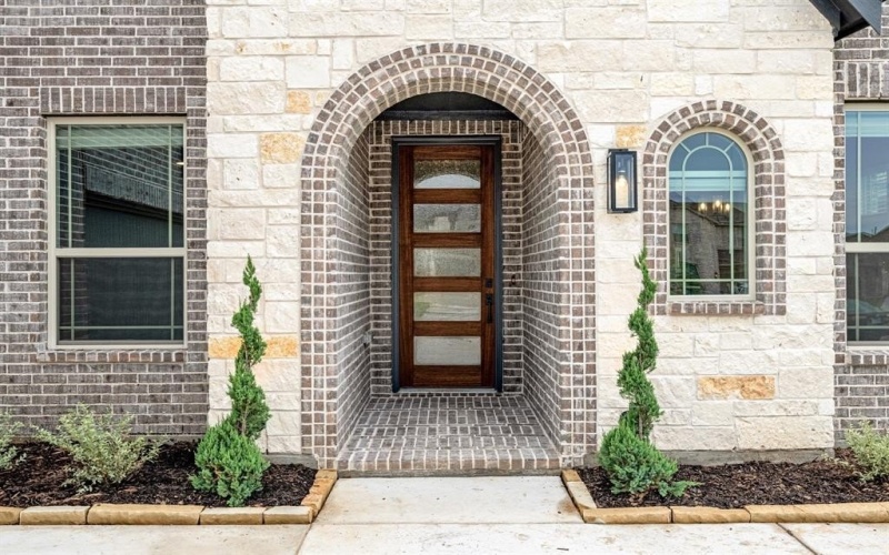2708 Creekhollow Court, Denton, TX 76226, 5 Bedrooms Bedrooms, ,5 BathroomsBathrooms,Residential,For Sale,2708 Creekhollow Court,20910843