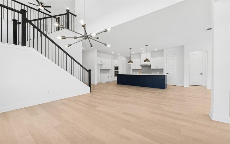 601 Crystal View Lane, Mansfield, TX 76063, 4 Bedrooms Bedrooms, ,3 BathroomsBathrooms,Residential,For Sale,601 Crystal View Lane,0,20910881