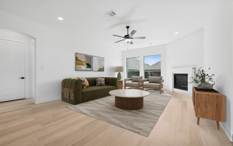 601 Crystal View Lane, Mansfield, TX 76063, 4 Bedrooms Bedrooms, ,3 BathroomsBathrooms,Residential,For Sale,601 Crystal View Lane,0,20910881