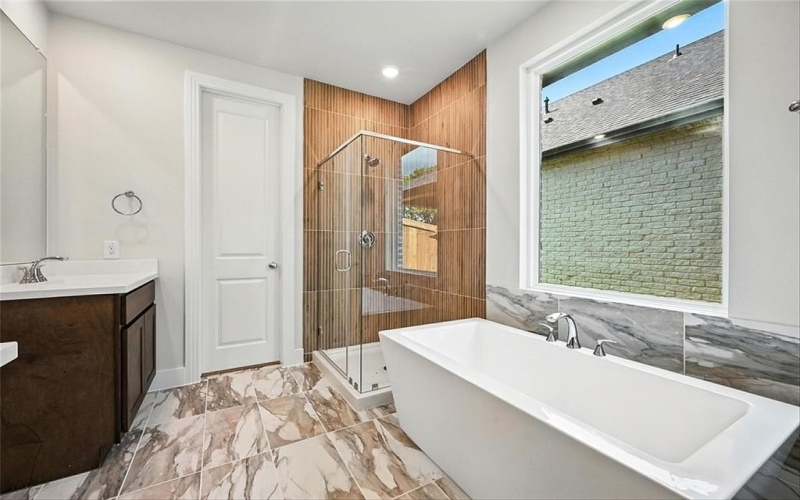 3705 Hickory Street, Sherman, TX 75092, 3 Habitaciones Habitaciones , ,2 BañosBaños,Residential,En Venta,3705 Hickory Street,0,20911314