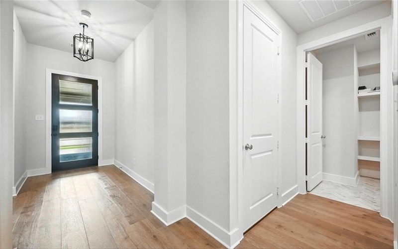 3705 Hickory Street, Sherman, TX 75092, 3 Habitaciones Habitaciones , ,2 BañosBaños,Residential,En Venta,3705 Hickory Street,0,20911314