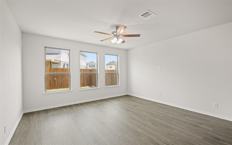 409-411 Saddle Lane, Denton, TX 76205, 8 Habitaciones Habitaciones , ,5 BañosBaños,Residential Multi Family,En Venta,409-411 Saddle Lane,20911602